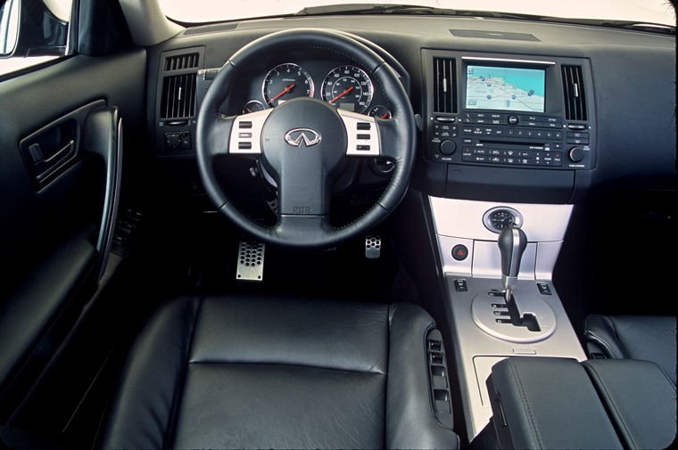 2004 Infiniti FX45 Cockpit Picture